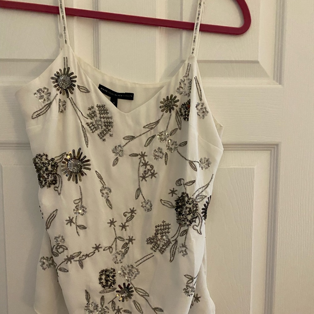 Whitehouse black market tank top